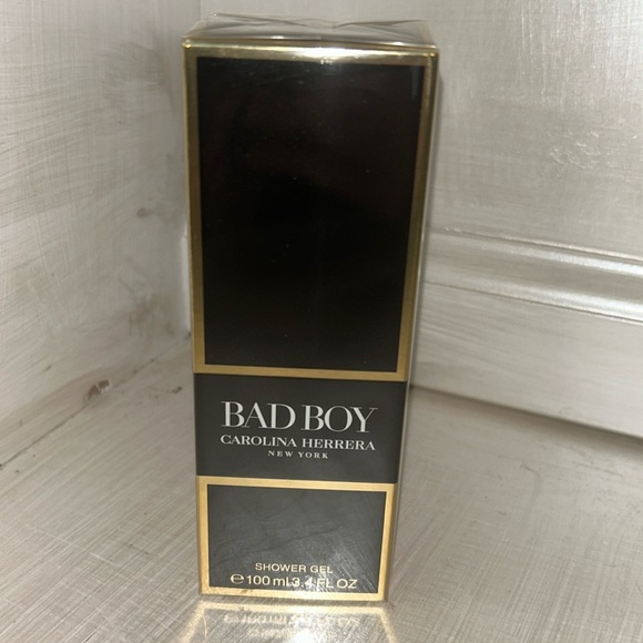 Bad boy Carolina Herrera shower gel SEALED - Picture 1 of 1
